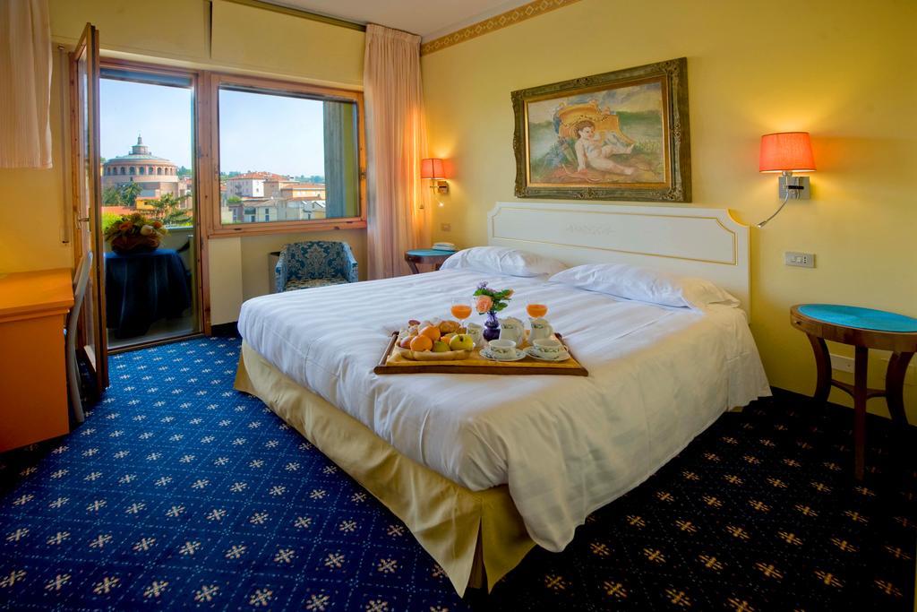 Hotel Ferrari Salsomaggiore Terme Dış mekan fotoğraf