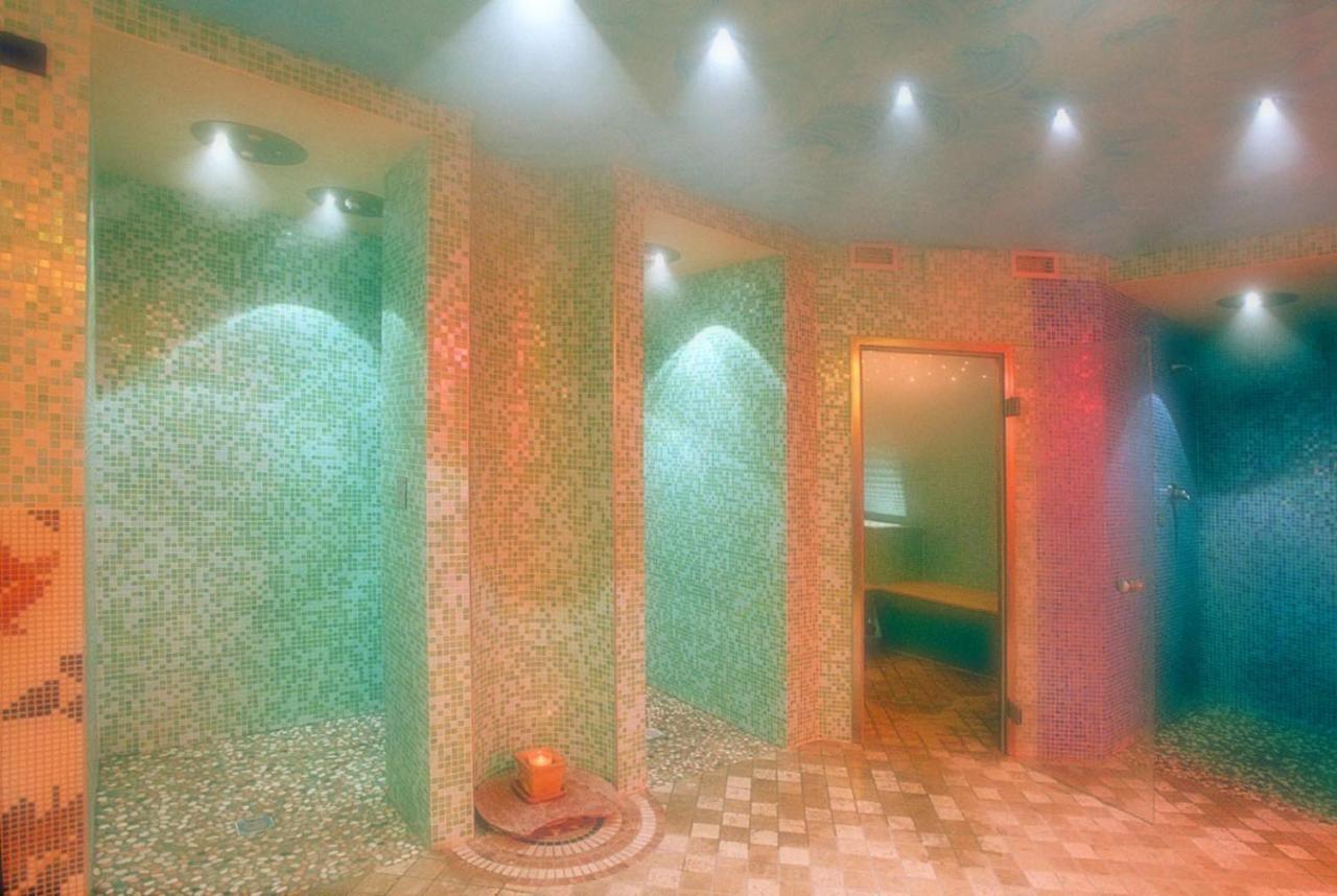 Hotel Ferrari Salsomaggiore Terme Dış mekan fotoğraf