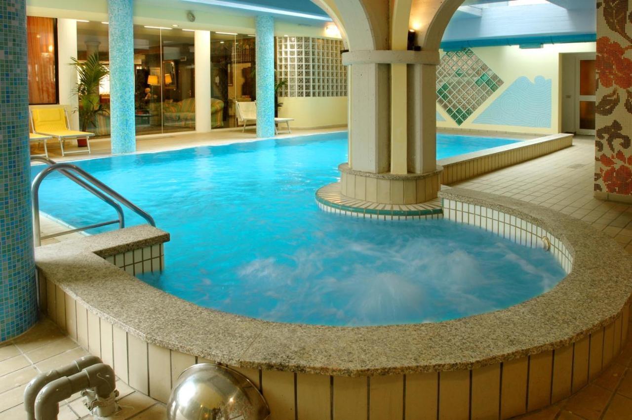 Hotel Ferrari Salsomaggiore Terme Dış mekan fotoğraf